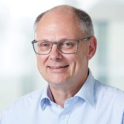 Prof. Dr. Carsten Wirth