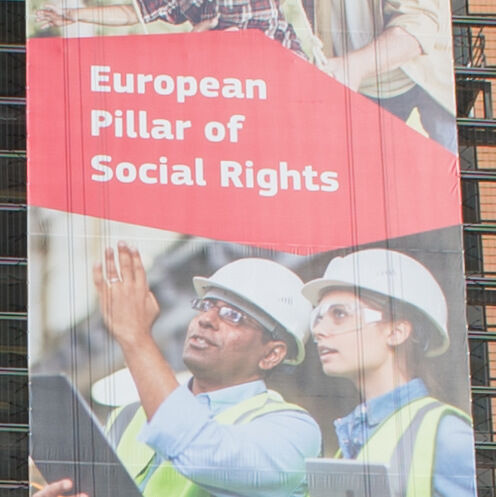 ESSR Banner  am Gebäude der EU-Kommission - © ´EC - Audiovisual Service/ Photo: Mauro Bottaro